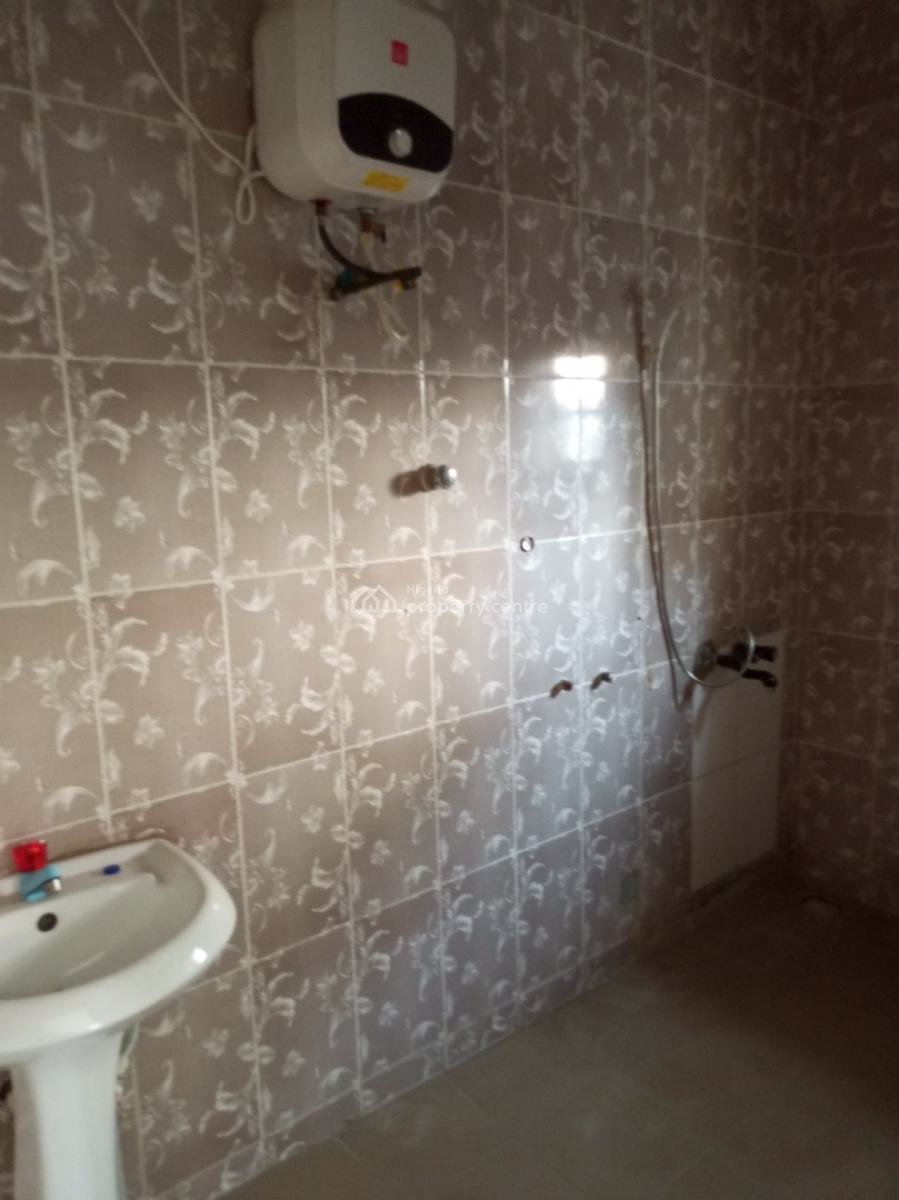 Fine 2bedroom Flat Bring Your Generator, Ikate Elegushi, Lekki, Lagos, Flat / Apartment for Rent
