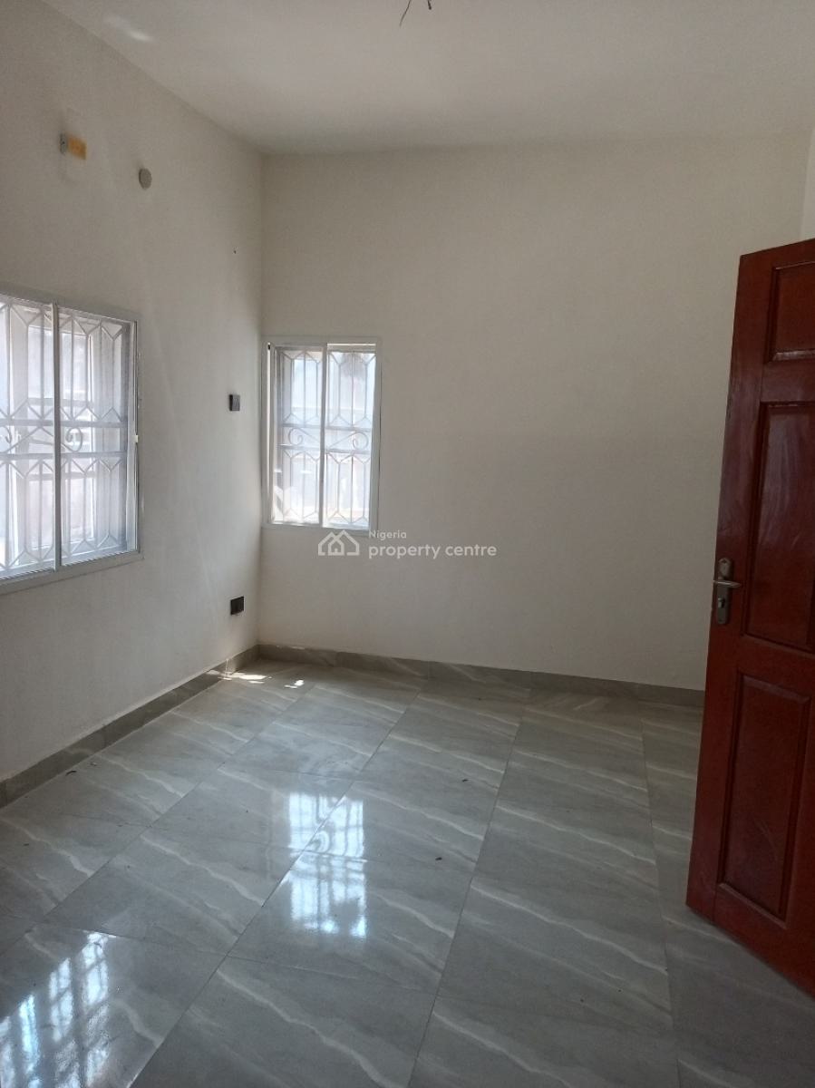 Fine 2bedroom Flat Bring Your Generator, Ikate Elegushi, Lekki, Lagos, Flat / Apartment for Rent
