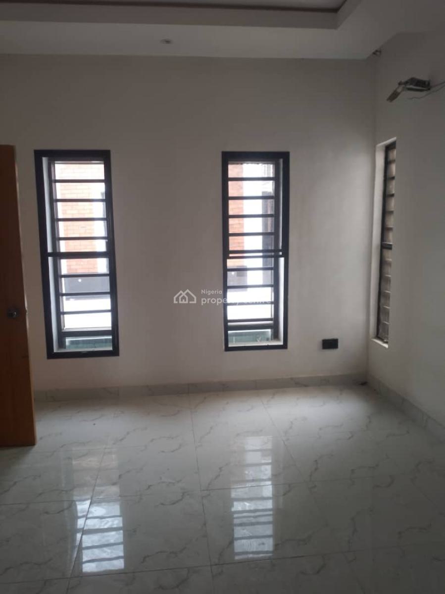 3 Bedroom Semi Detached House, Ogudu Gra Phase 2, Ogudu, Lagos, Semi-detached Duplex for Rent