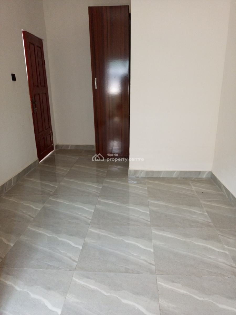 Small Size Mini Flat on Ground Floor with 2toilets, Ikate Elegushi, Lekki, Lagos, Mini Flat (room and Parlour) for Rent