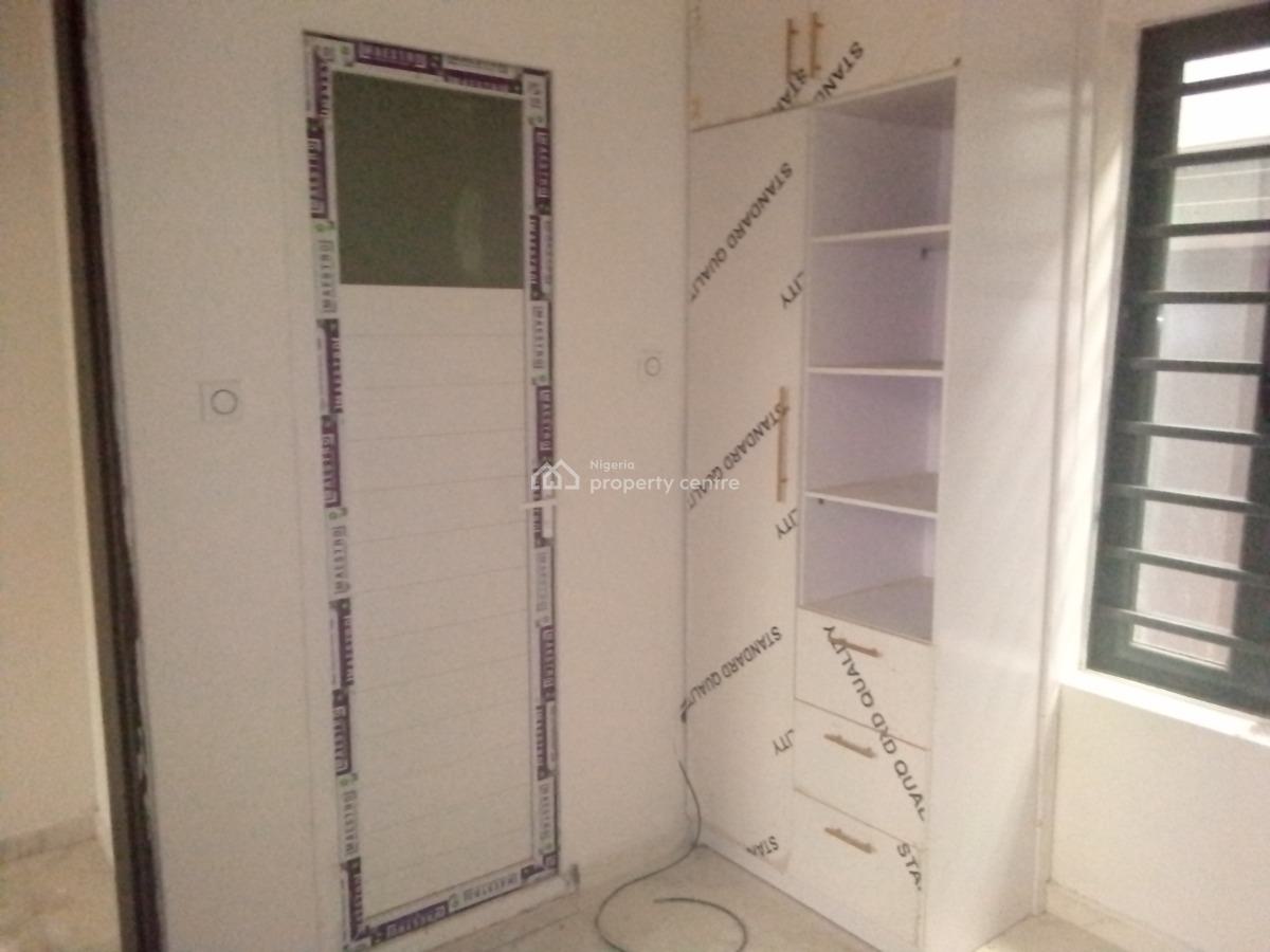 5/6 Bedroom Duplex, with 1 Room Bq, Festac, Amuwo Odofin, Lagos, Detached Duplex for Rent