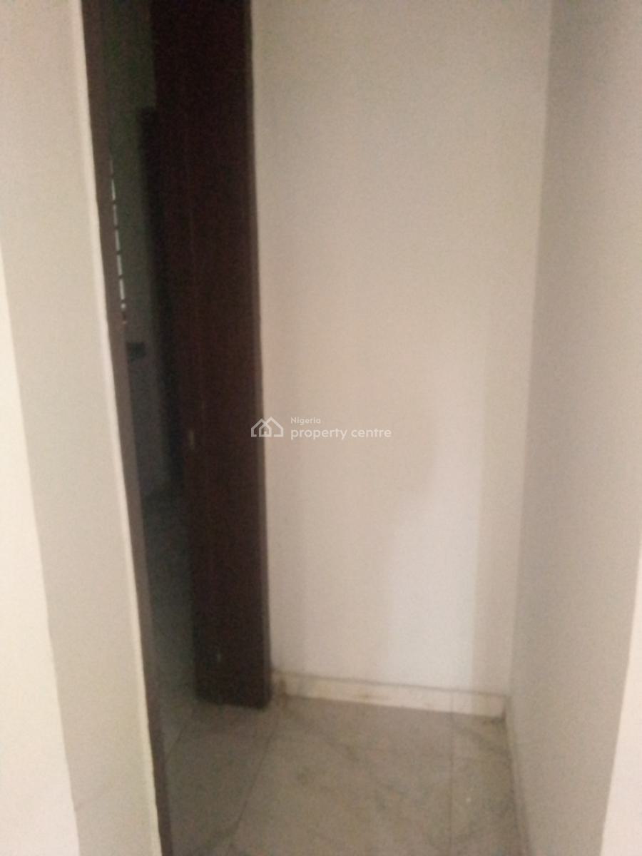 5/6 Bedroom Duplex, with 1 Room Bq, Festac, Amuwo Odofin, Lagos, Detached Duplex for Rent