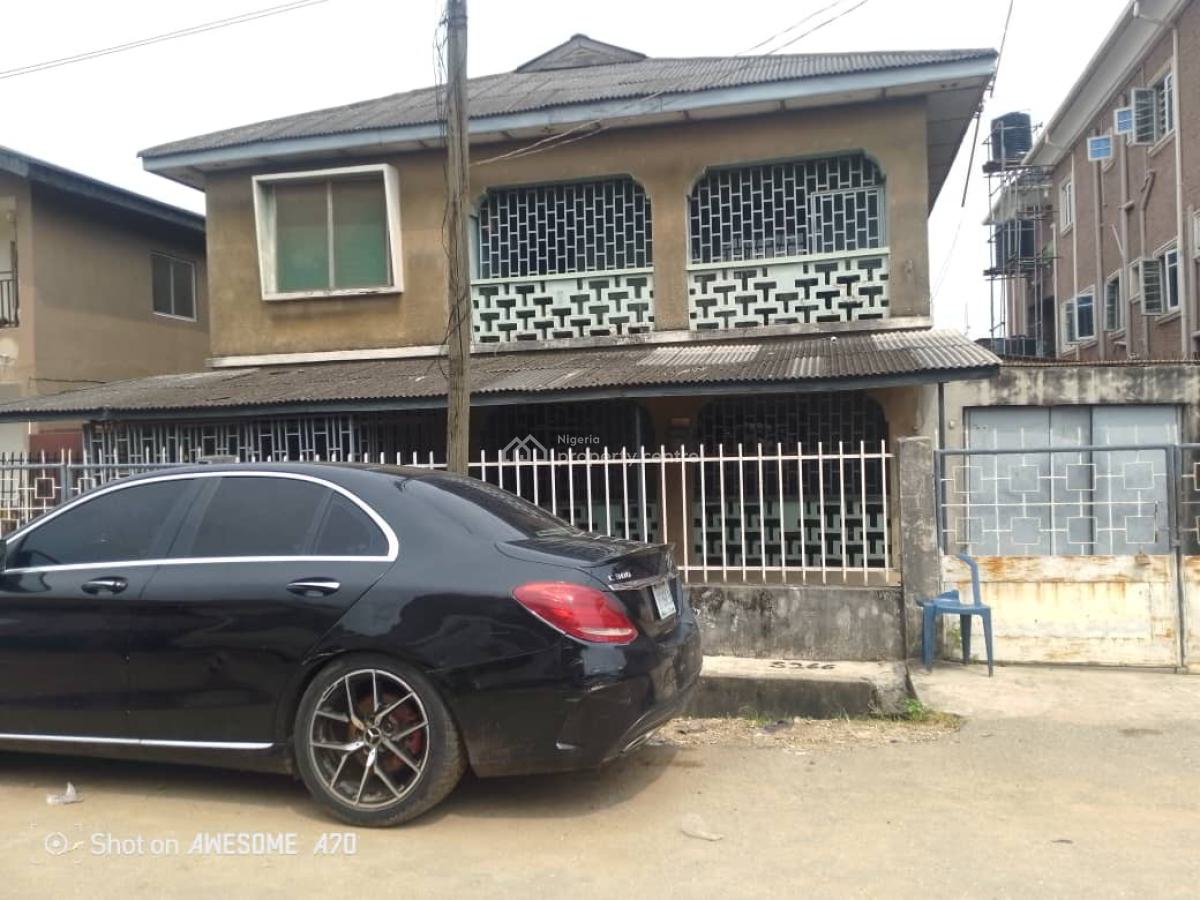4nos of 2bedroom Apartments, Okesensa Street, Papa Ajao, Surulere, Lagos, Block of Flats for Sale