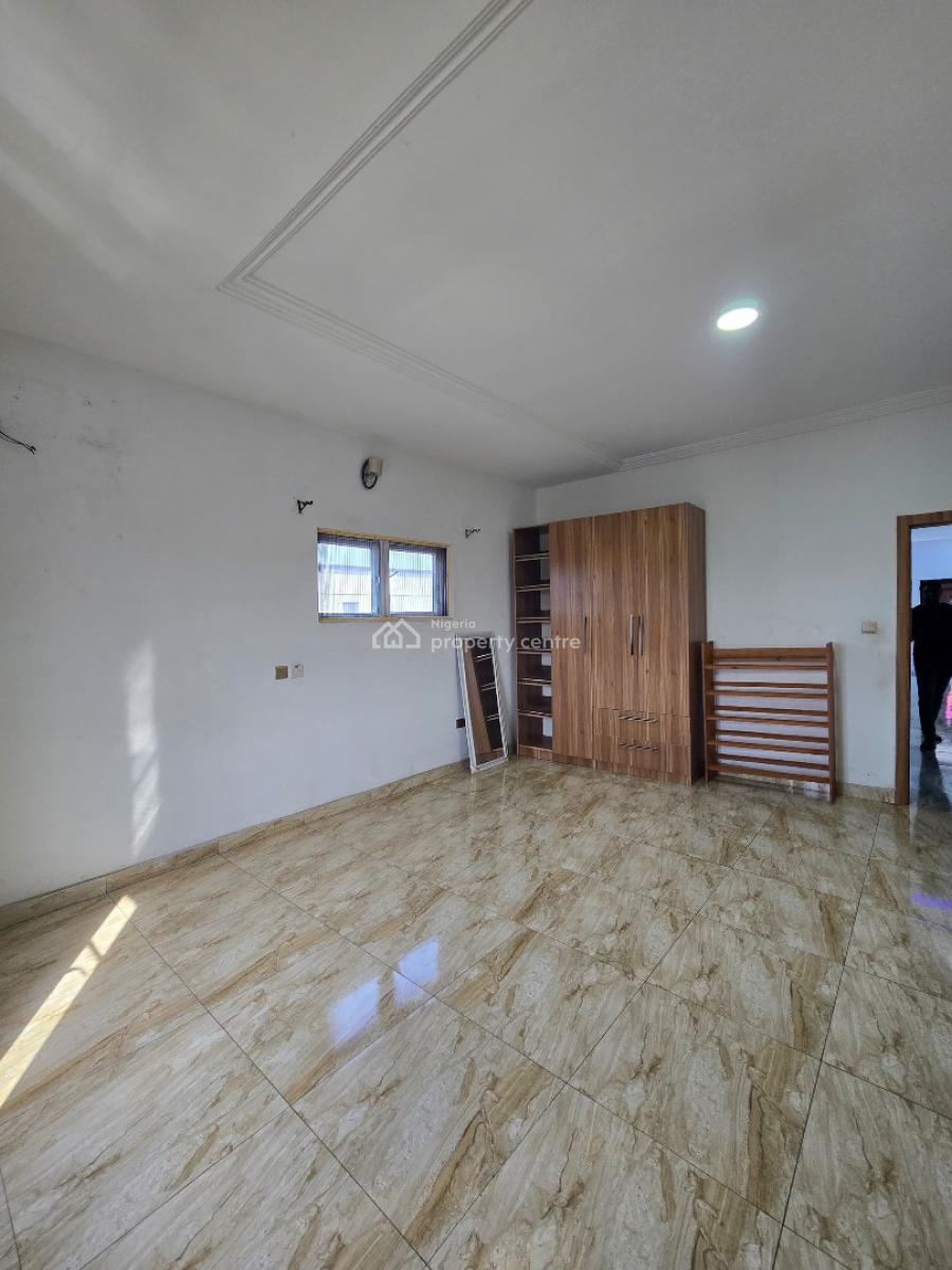 Spacious 1bedroom (room and Palour) Upstairs with Balcony, Abraham Adesanya Bus Stop, Ajah, Lagos, Mini Flat (room and Parlour) for Rent