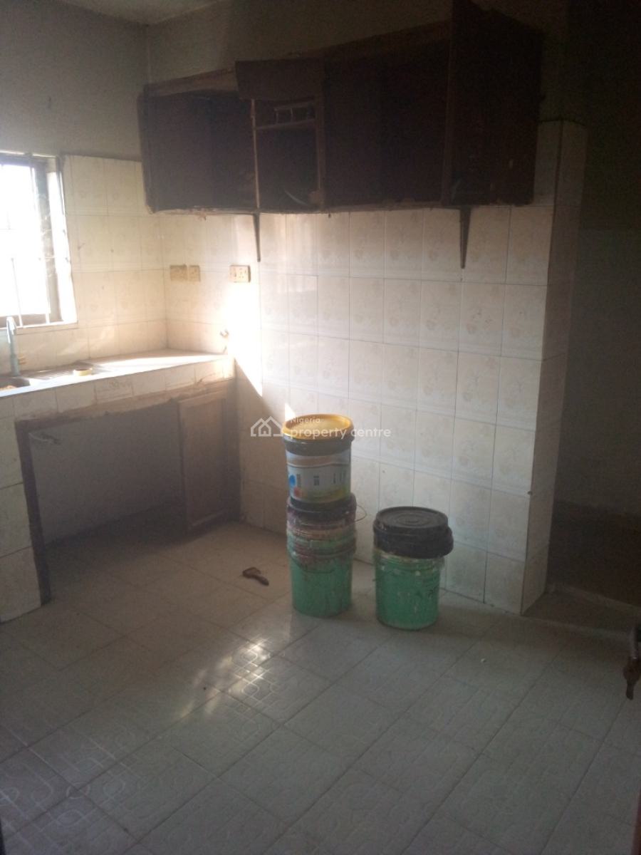 3 Bedroom Flat, Mende, Maryland, Lagos, Flat / Apartment for Rent