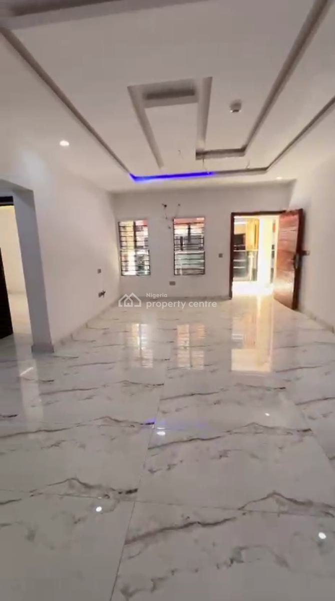 Fully Serviced 2bedroom Flat Ensuit with Bq, Pool,gym, Off Freedom Way, Lekki Phase 1, Lekki, Lagos, Flat / Apartment for Rent