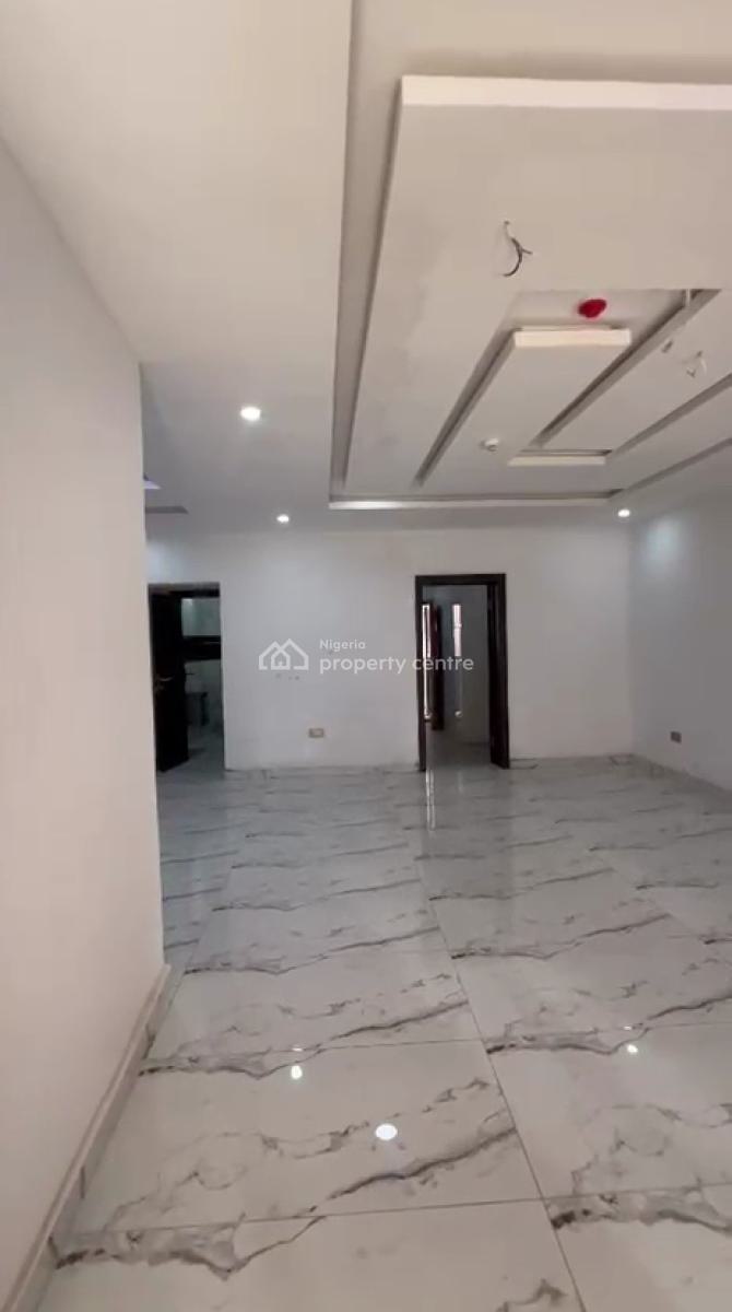 Fully Serviced 2bedroom Flat Ensuit with Bq, Pool,gym, Off Freedom Way, Lekki Phase 1, Lekki, Lagos, Flat / Apartment for Rent