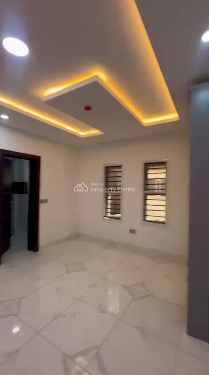 Fully Serviced 2bedroom Flat Ensuit with Bq, Pool,gym, Off Freedom Way, Lekki Phase 1, Lekki, Lagos, Flat / Apartment for Rent