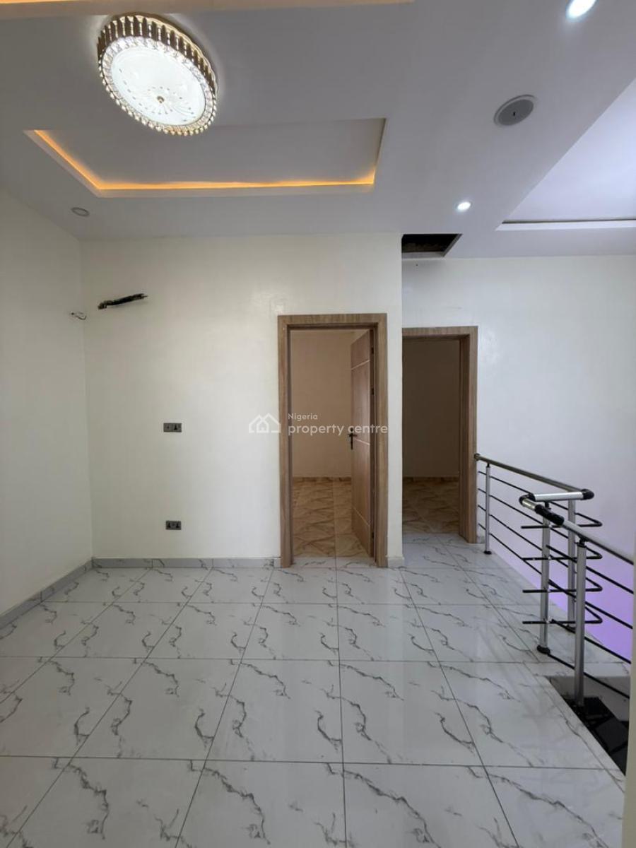 Luxury Built 3 Bedroom Terrace with Bq, Abraham Adesanya Ajah, Ajah, Lagos, Terraced Duplex for Sale