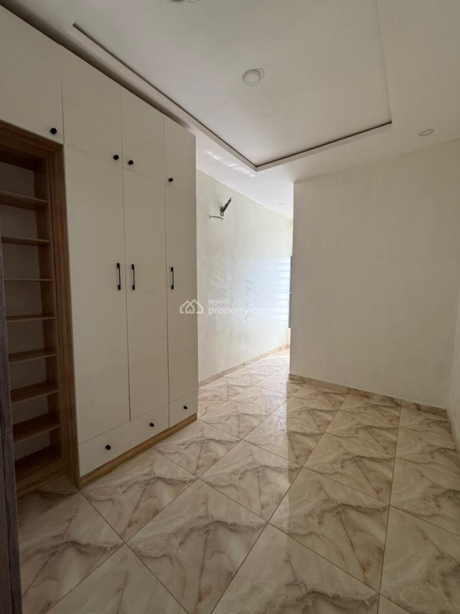 Luxury Built 3 Bedroom Terrace with Bq, Abraham Adesanya Ajah, Ajah, Lagos, Terraced Duplex for Sale