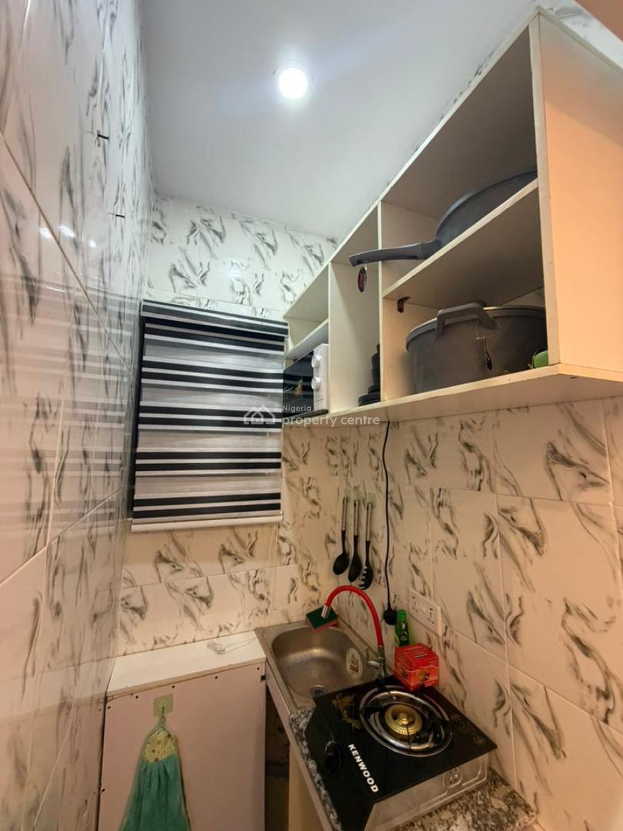 Cozy Studio Apartment with 24/7 Power Supply, Yaba, Lagos, Self Contain (single Rooms) Short Let