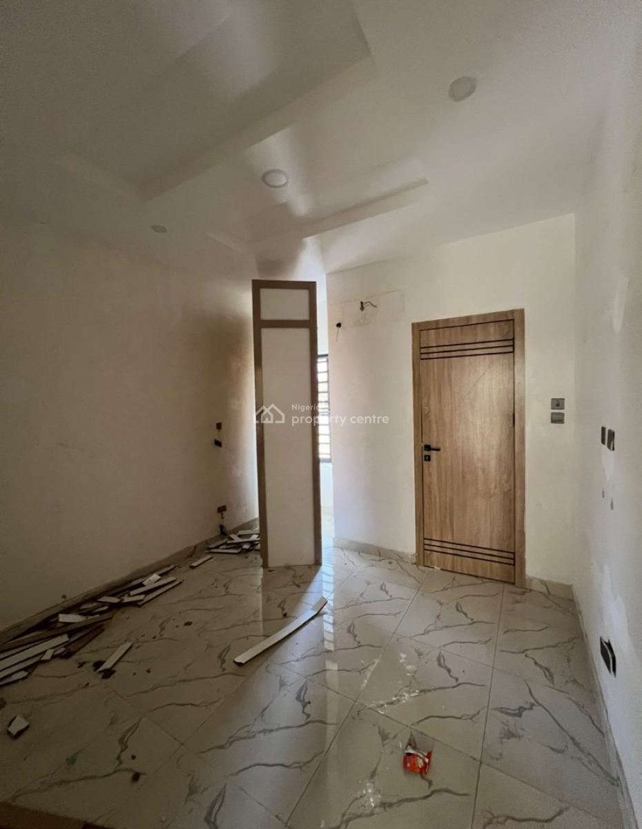 3 Bedroom Terrace Duplex, Mobile Road, Ilaje, Ajah, Lagos, Terraced Duplex for Rent