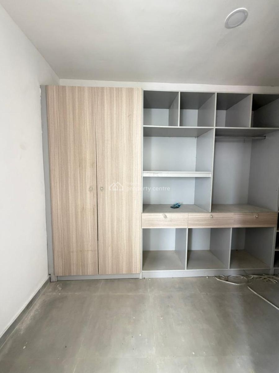 2 Bedroom Penthouse with Bq, Lekki Phase 1, Lekki, Lagos, Flat / Apartment for Sale