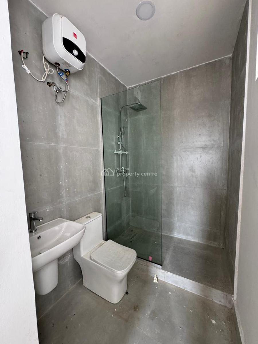 2 Bedroom Penthouse with Bq, Lekki Phase 1, Lekki, Lagos, Flat / Apartment for Sale