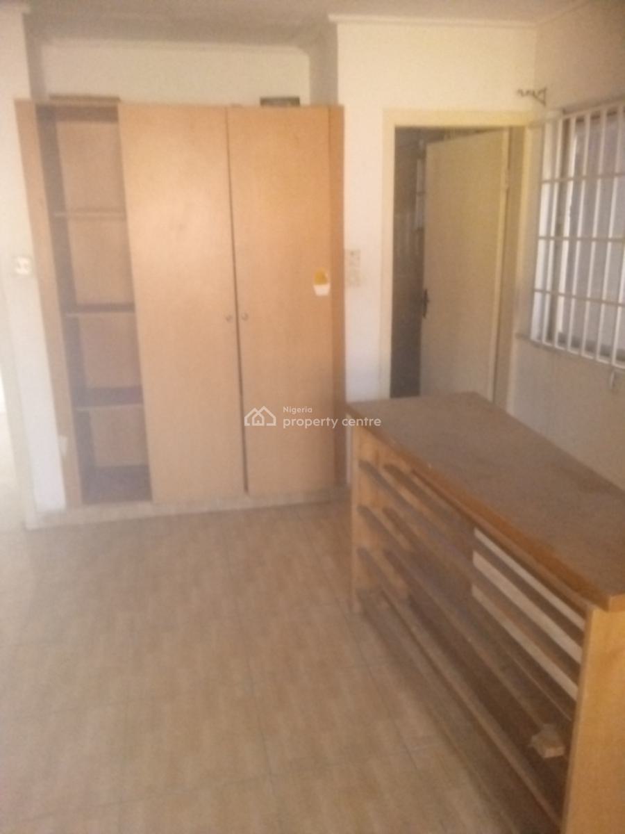 Nice and Spacious 3 Bedroom, Alausa, Ikeja, Lagos, Flat / Apartment for Rent