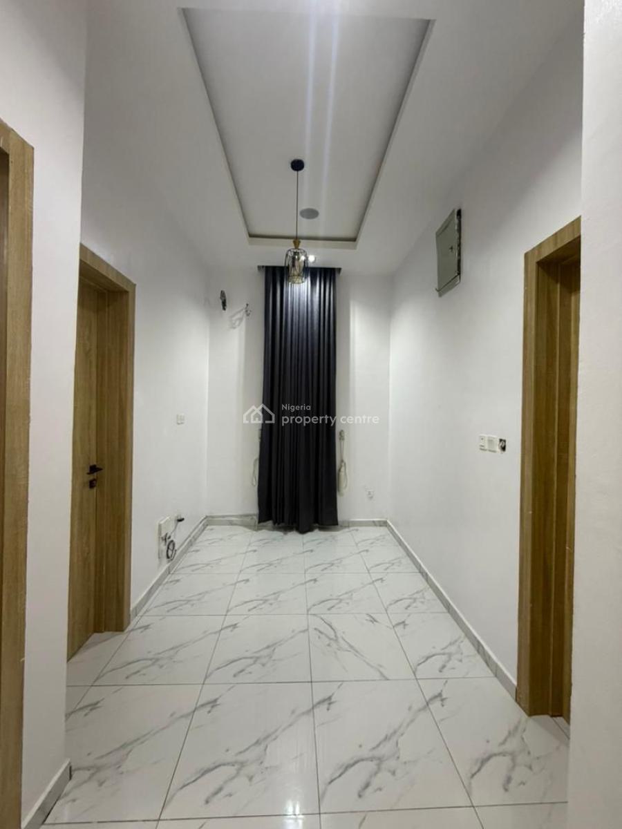 Self Compound & Partly Furnished 4 Bedroom Semi Detached with Bq, Orchid Road, Lekki, Lagos, Semi-detached Duplex for Sale