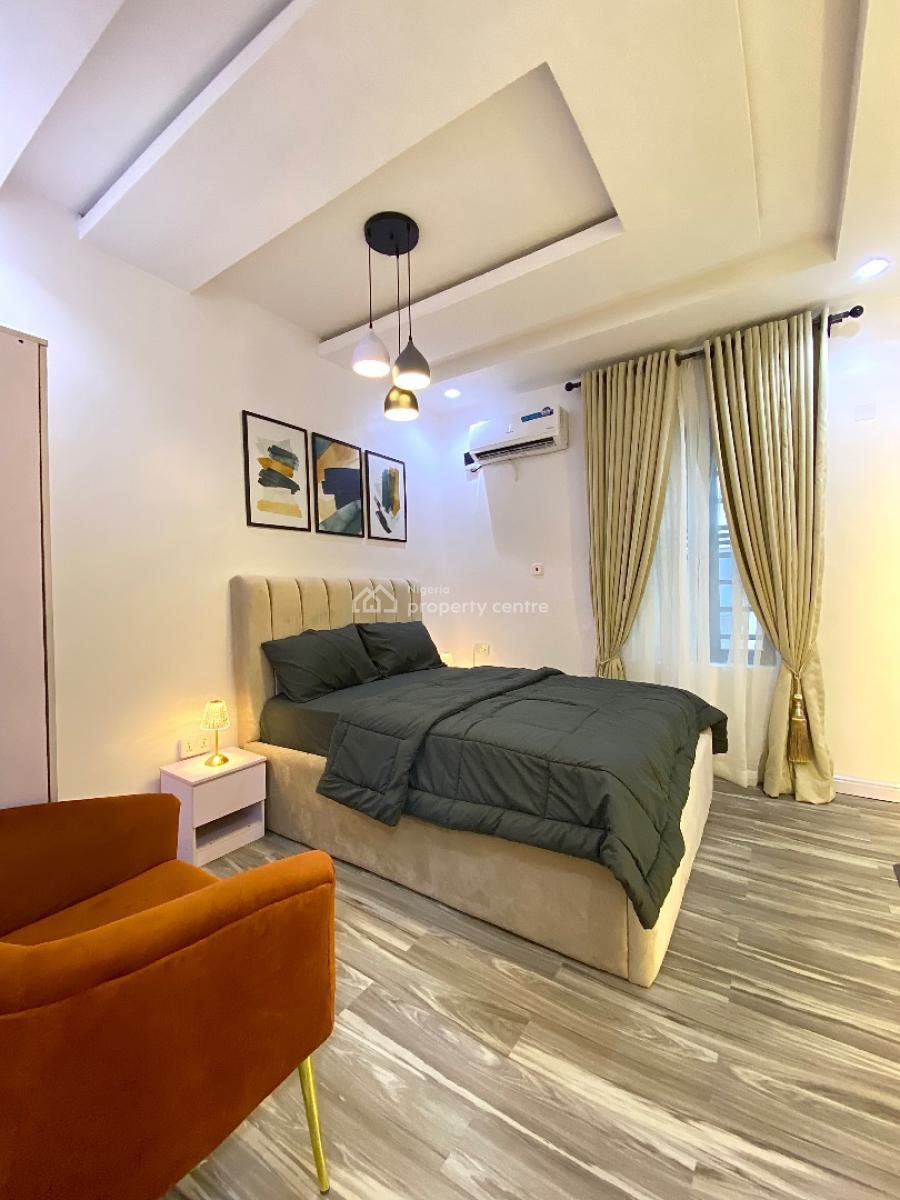 Luxury One Bedroom Apartment with 24 Hours Power Supply and Inverter, Yaba, Lagos, Flat / Apartment Short Let