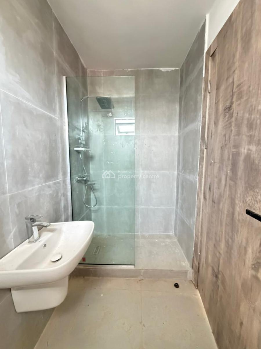 2 Bedroom Penthouse with Bq, Lekki Phase 1, Lekki, Lagos, Flat / Apartment for Sale