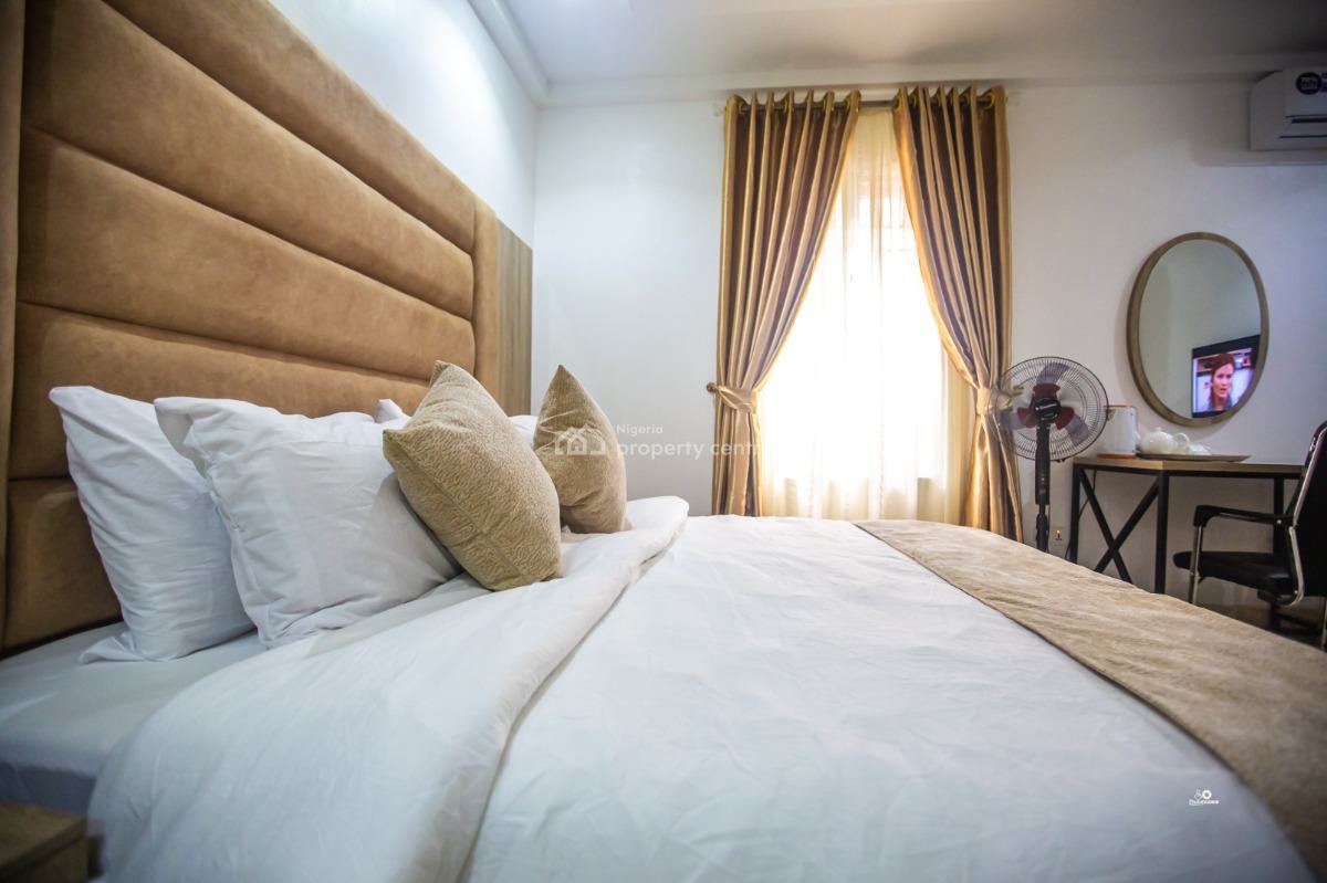 Luxury 1 Bedroom Serviced Apartment, Guzape District, Abuja, Hotel / Guest House for Rent