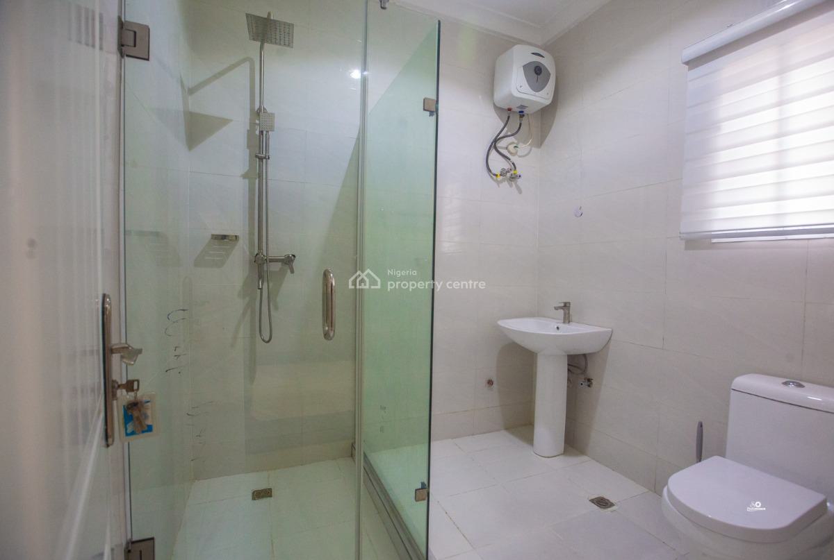 Luxury 1 Bedroom Serviced Apartment, Guzape District, Abuja, Hotel / Guest House for Rent