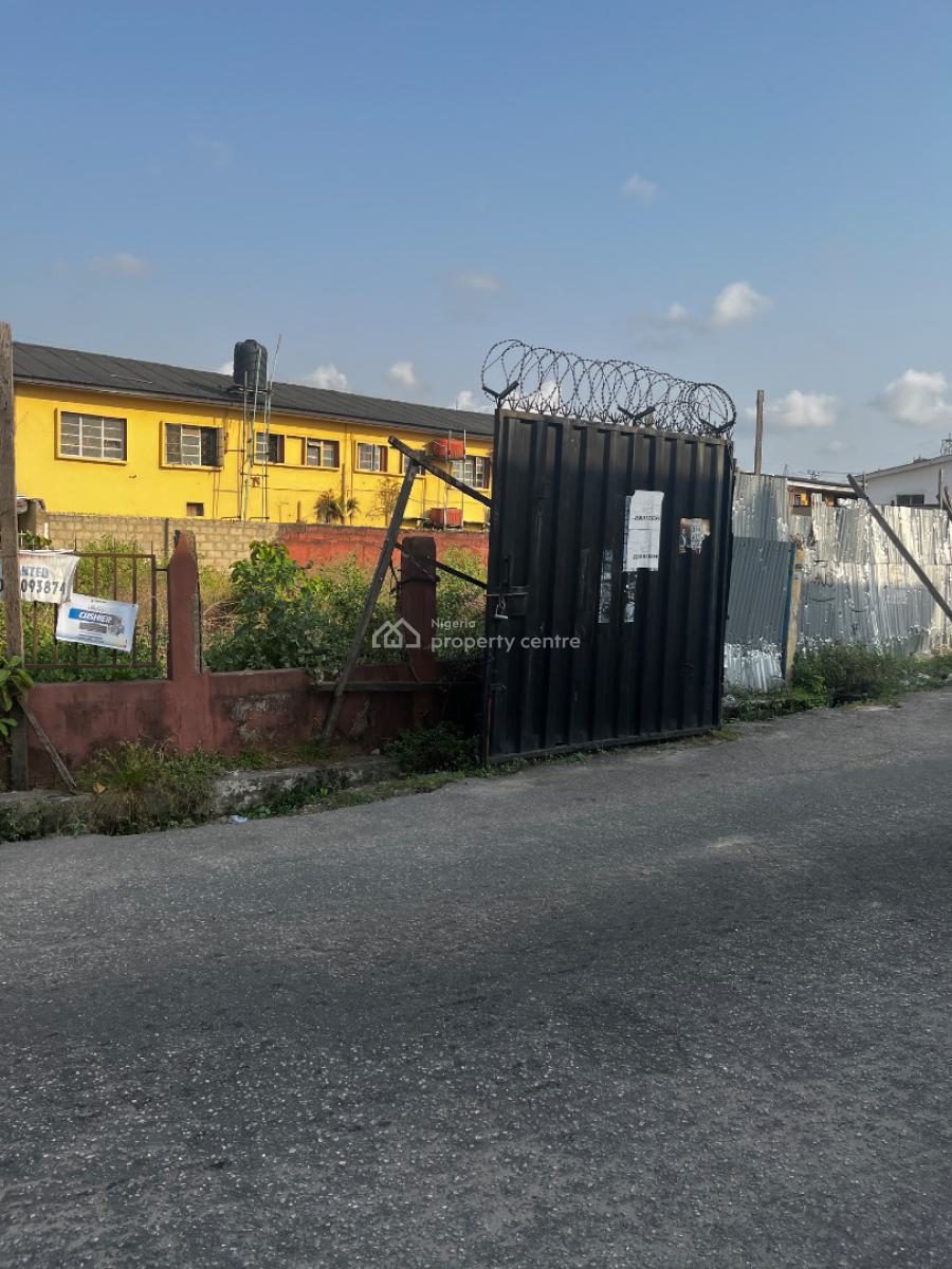 to Lease (bare Land Approximately 1000sqm, Off Nuru Oniwo, Surulere, Lagos, Mixed-use Land for Rent