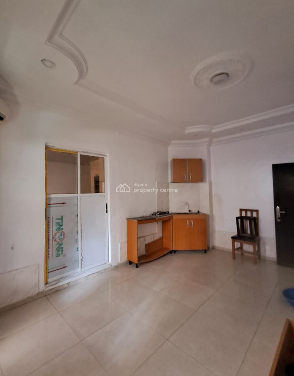 Descent Compatible Mini Flat, New Road Alpha Beach, Chevron Lekki, Lekki, Lagos, Mini Flat (room and Parlour) for Rent