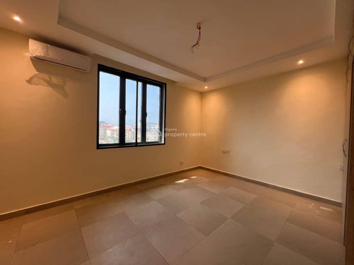 Newly Built Serviced 3bedroom Apartment with Bq Pool Gym & Elevator, Lekki Phase 1, Lekki, Lagos, Flat / Apartment for Rent