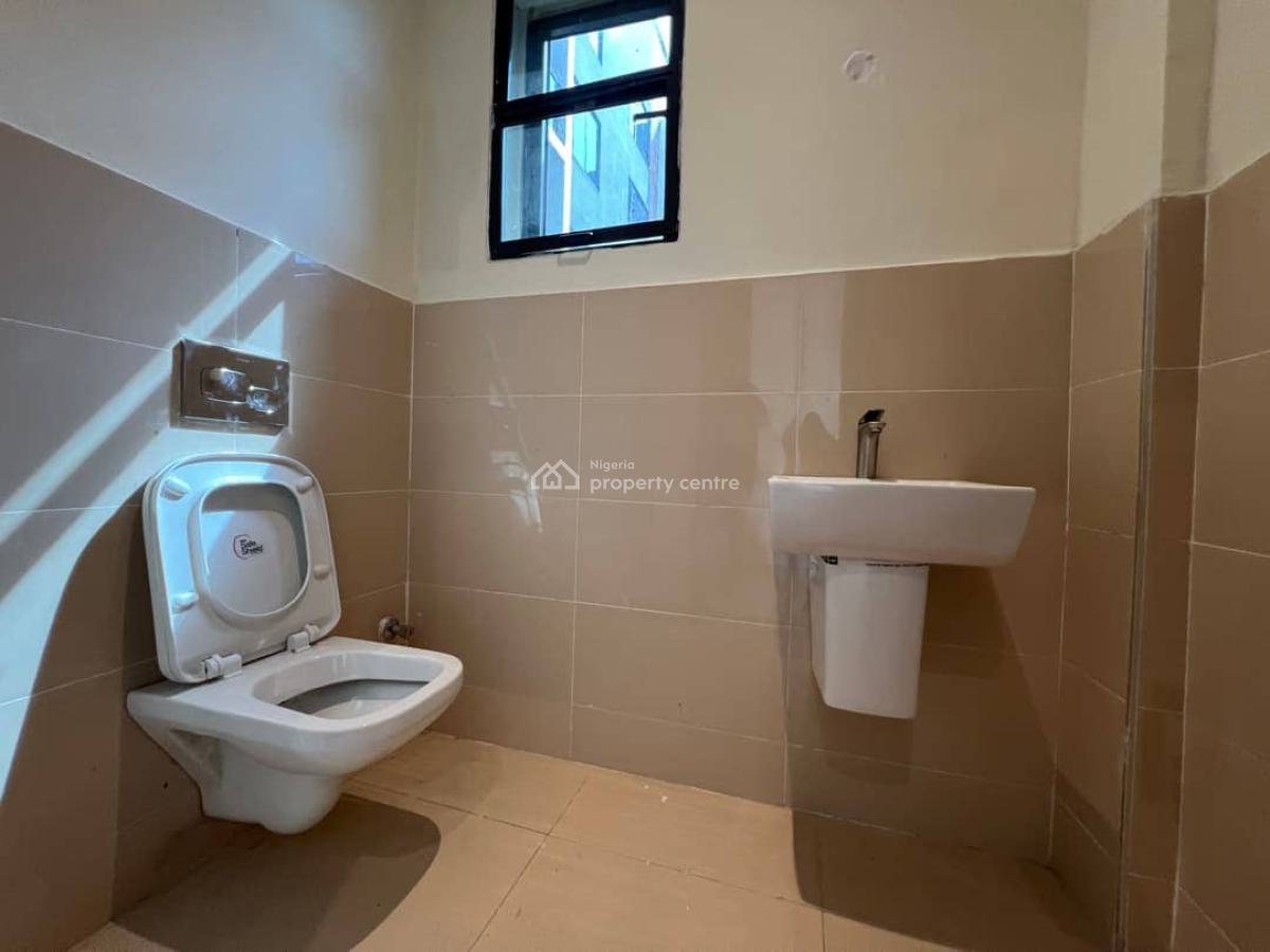 Newly Built Serviced 3bedroom Apartment with Bq Pool Gym & Elevator, Lekki Phase 1, Lekki, Lagos, Flat / Apartment for Rent