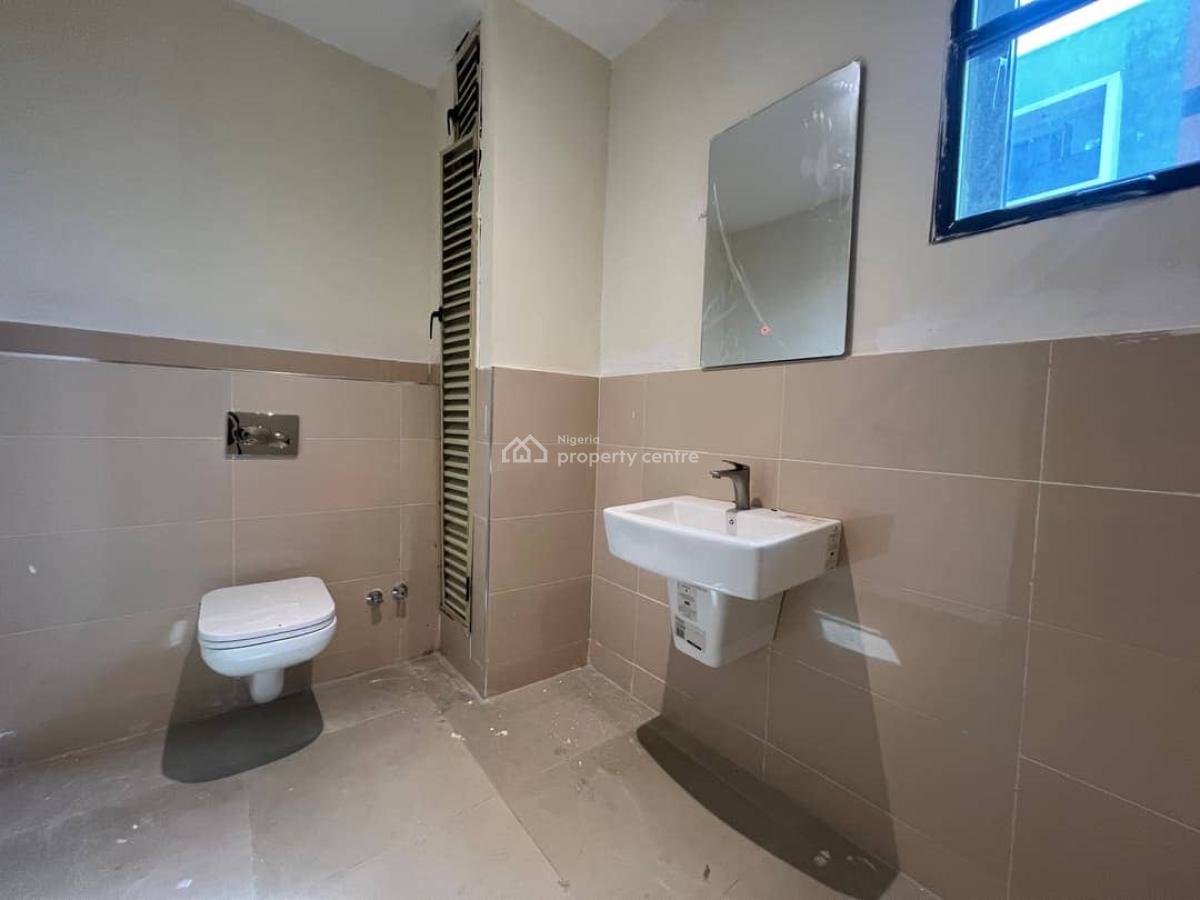 Newly Built Serviced 3bedroom Apartment with Bq Pool Gym & Elevator, Lekki Phase 1, Lekki, Lagos, Flat / Apartment for Rent