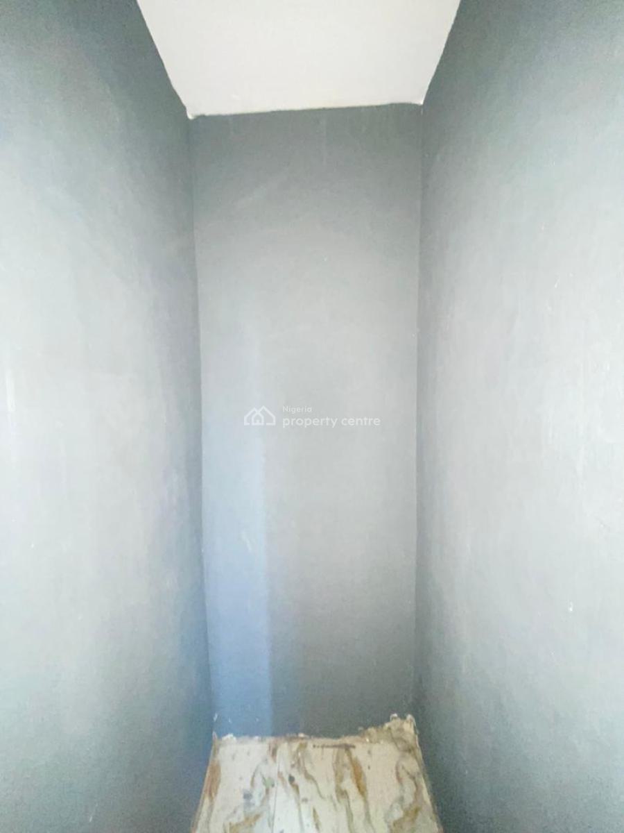 1 Bedroom Apartment, Scheme 2, Ajah, Lagos, Flat / Apartment for Sale