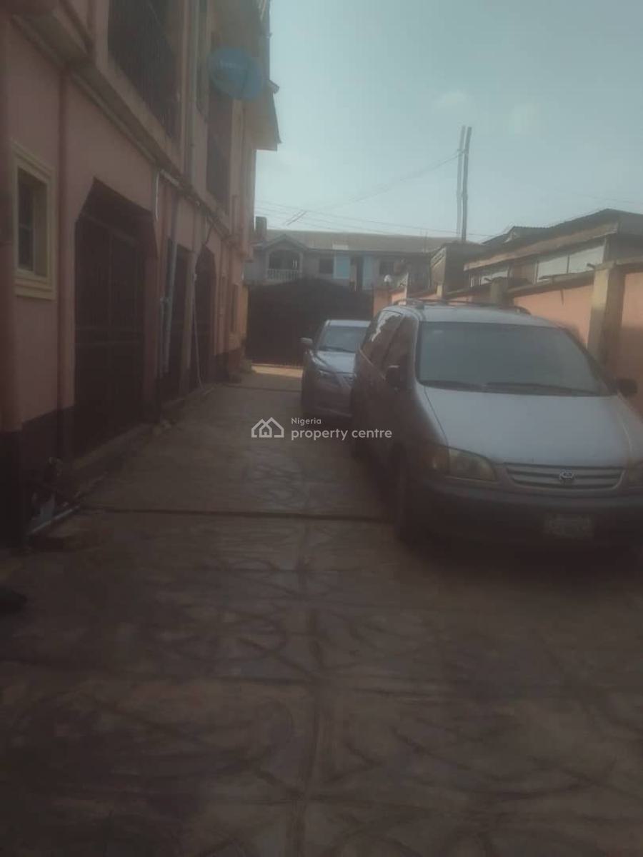 Executive Standard Mini Flat, Praise Avenue Estate Oke-imuti Community Off Igbo-olomu Ishawo Road, Isawo, Ikorodu, Lagos, Mini Flat (room and Parlour) for Rent