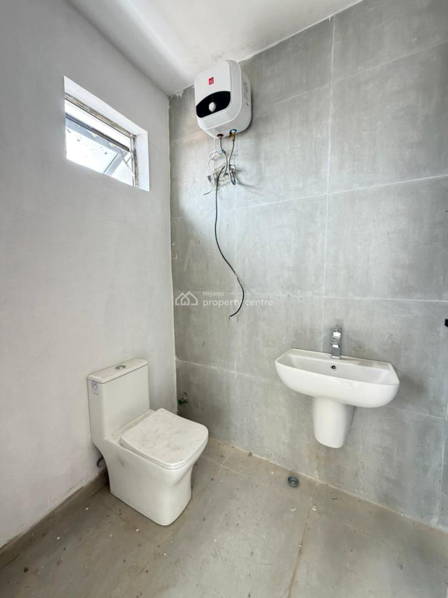 2 & 3 Bedroom Apartment with Bq, Lekki Phase 1, Lekki, Lagos, Flat / Apartment for Rent