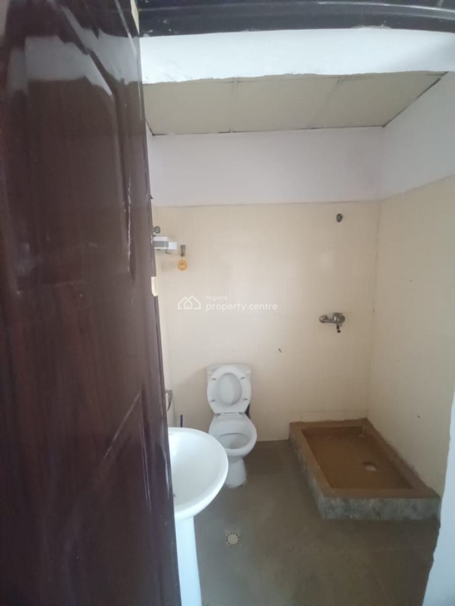 Spacious Shared Apartment Share Only Kitchen, Orchid Road Inside Ocean Bay Estate, Lekki, Lagos, Flat / Apartment for Rent