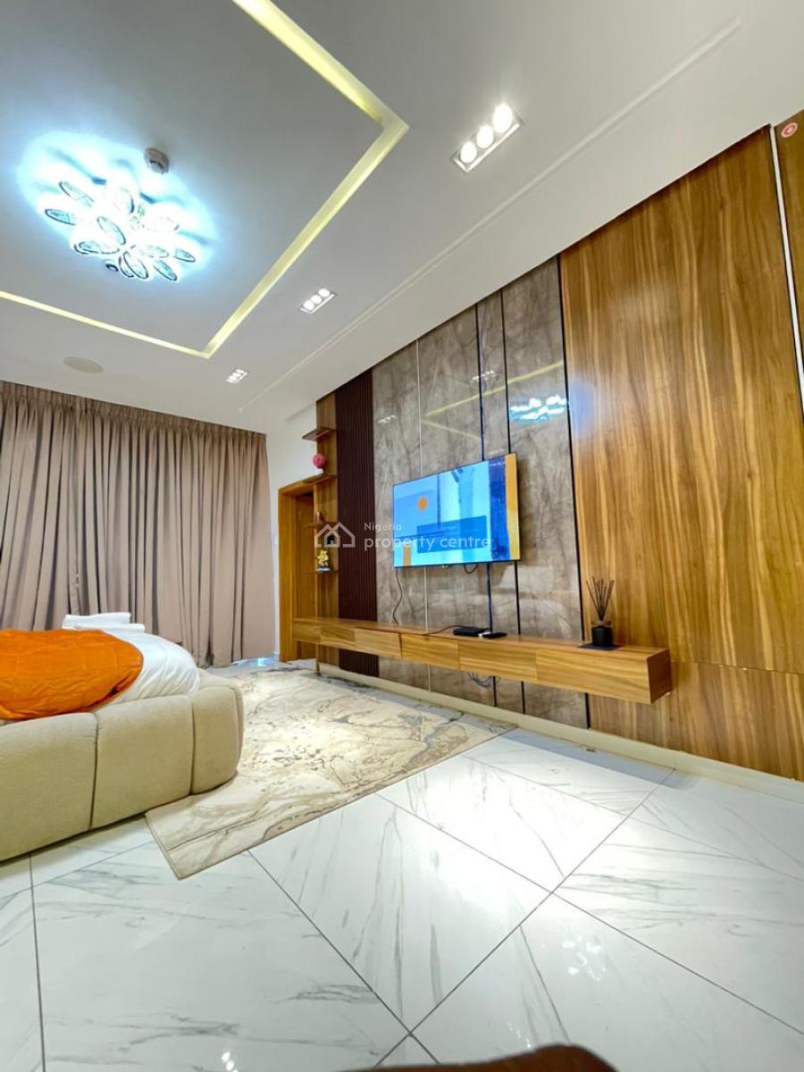 Automated 4 Bedroom Terrace with Pool, Gym, Snooker & Table Tennis, Lekki Phase 1, Lekki, Lagos, Flat / Apartment Short Let