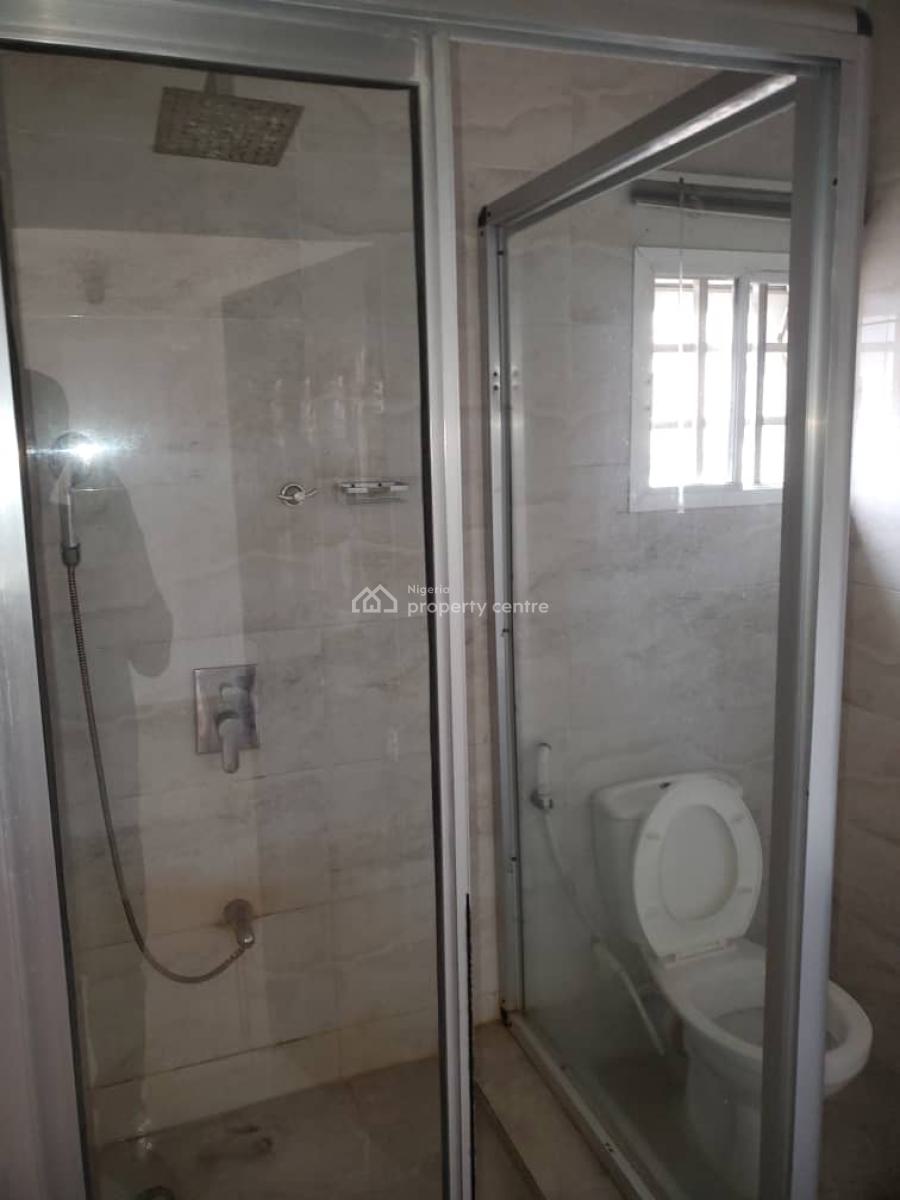 Serviced 2 Bedroom En-suite Pentfloor Flat, Oniru, Victoria Island (vi), Lagos, Flat / Apartment for Rent