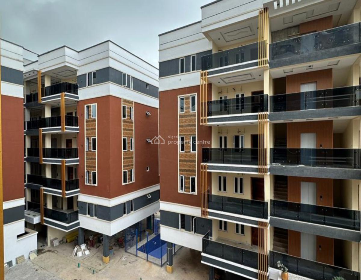 New 2 Bedroom En-suite Flat, 24/7 Power Supply, 1 Room Bq, Elevator, S, Lekki Phase 1, Lekki, Lagos, Flat / Apartment for Rent