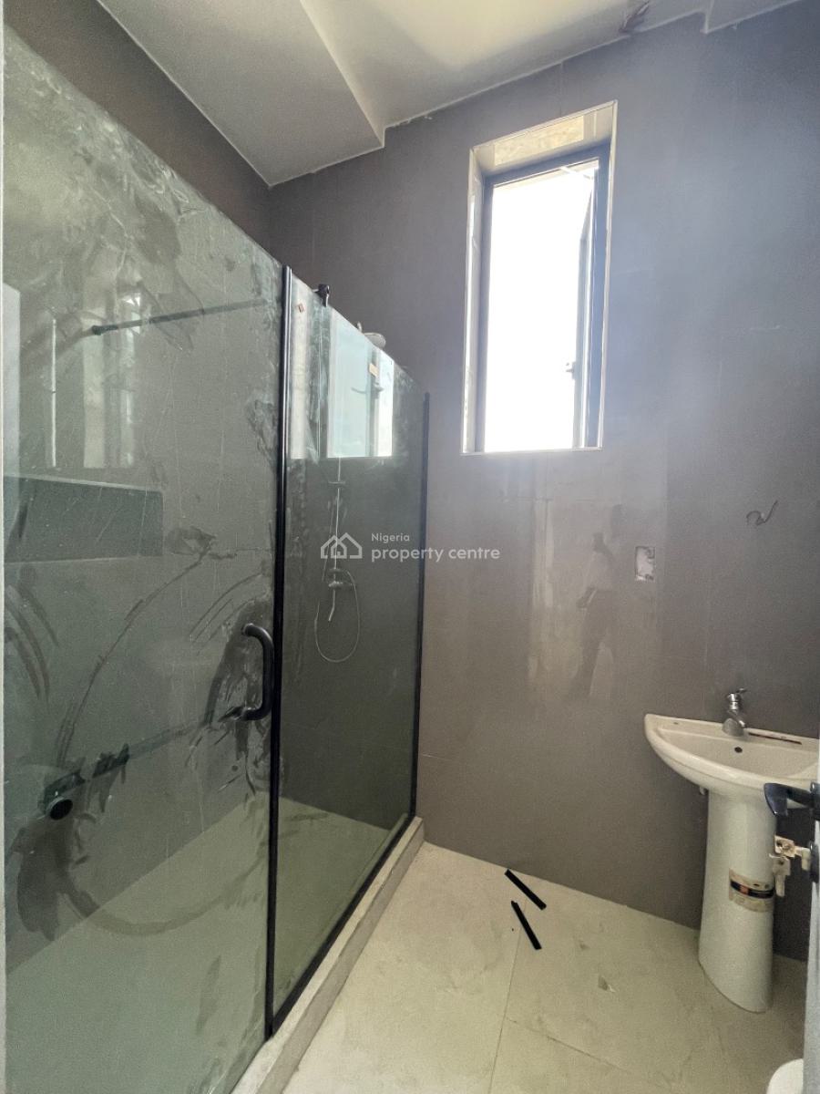 Well Built and Spacious 2 Bedroom Penthouse with Wide Windows, Ikate Nike Art Gallery, Lekki, Lagos, Flat / Apartment for Rent