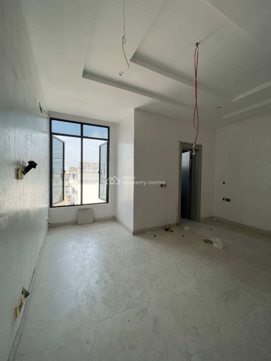 Well Built and Spacious 2 Bedroom Penthouse with Wide Windows, Ikate Nike Art Gallery, Lekki, Lagos, Flat / Apartment for Rent