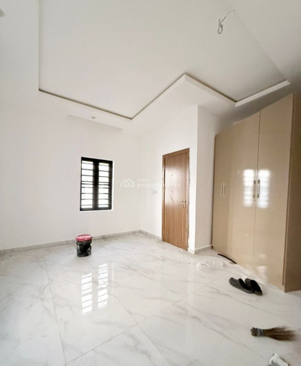 Brand New and Serviced 2 Bedroom En-suite Terraced Duplex with an Open, Lekki Phase 1, Lekki, Lagos, Terraced Duplex for Rent