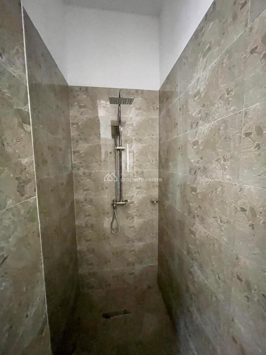 Cozy Family Apartment in a Recreational Environment, Ikate, Lekki, Lagos, Block of Flats for Sale