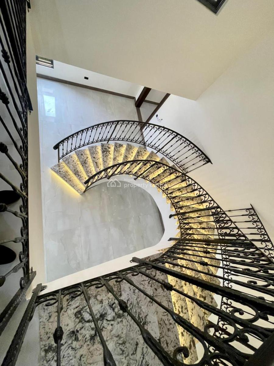 Massive Penthouse 5 Bedroom with Elevator and 2 Rooms Bq, Bourdillon, Ikoyi, Lagos, House for Sale