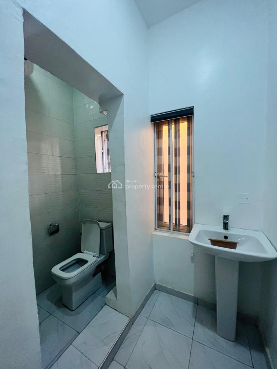 Fully Furnished 2bedroom Apartment, Freedom Way, Lekki Phase 1, Lekki, Lagos, Flat / Apartment for Rent