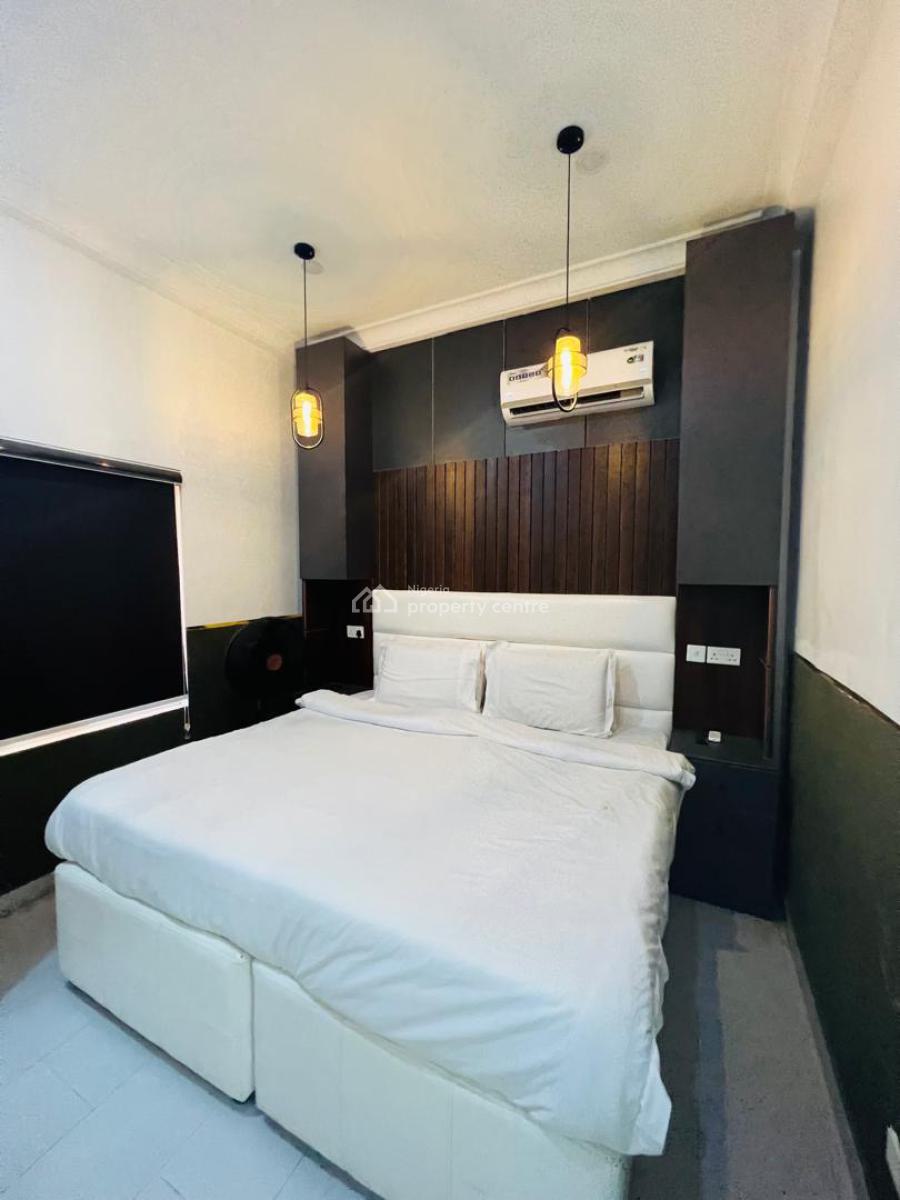 Fully Furnished 2bedroom Apartment, Freedom Way, Lekki Phase 1, Lekki, Lagos, Flat / Apartment for Rent