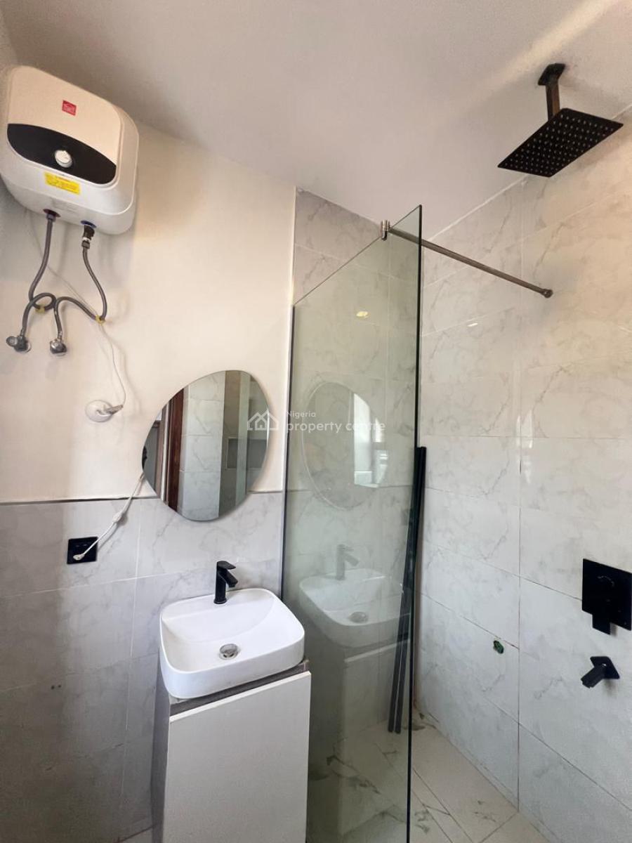 Modern Living in Lekki Phase 1: 2-bedroom Maisonette, Lekki Phase 1, Lekki, Lagos, House for Rent