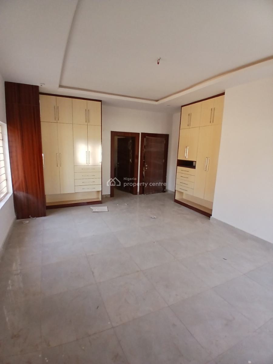 Nice 4 Bedrooms Semi-detached Duplex, 2 Sitt Rm and a Bq in an Estate, Galadimawa, Abuja, Semi-detached Duplex for Rent