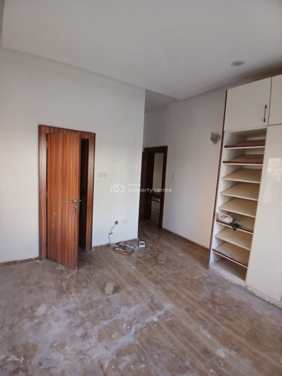 Nice 4 Bedrooms Semi-detached Duplex, 2 Sitt Rm and a Bq in an Estate, Galadimawa, Abuja, Semi-detached Duplex for Rent