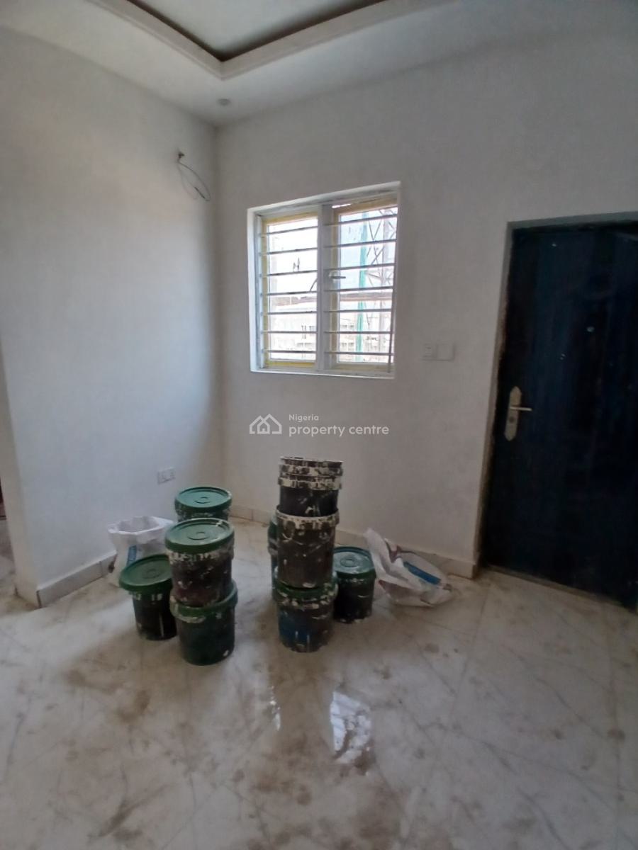 Mini One Bedroom on First Floor in an Estate, Galadimawa, Abuja, Flat / Apartment for Rent