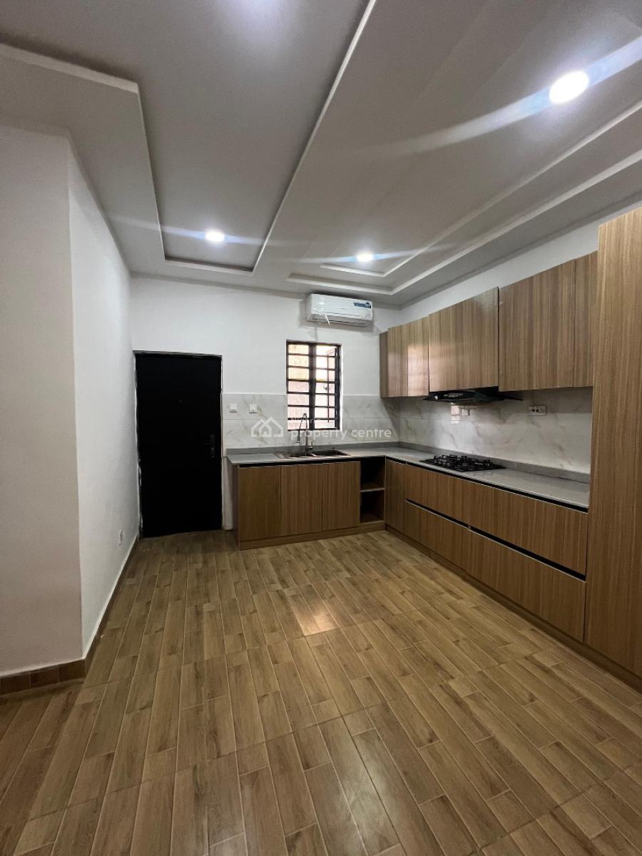 Luxury 4bedroom Apartment, New Road, Lekki, Lagos, Flat / Apartment for Rent