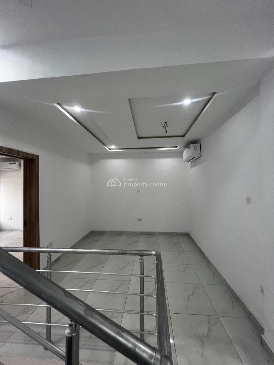 Luxury 4bedroom Apartment, New Road, Lekki, Lagos, Flat / Apartment for Rent