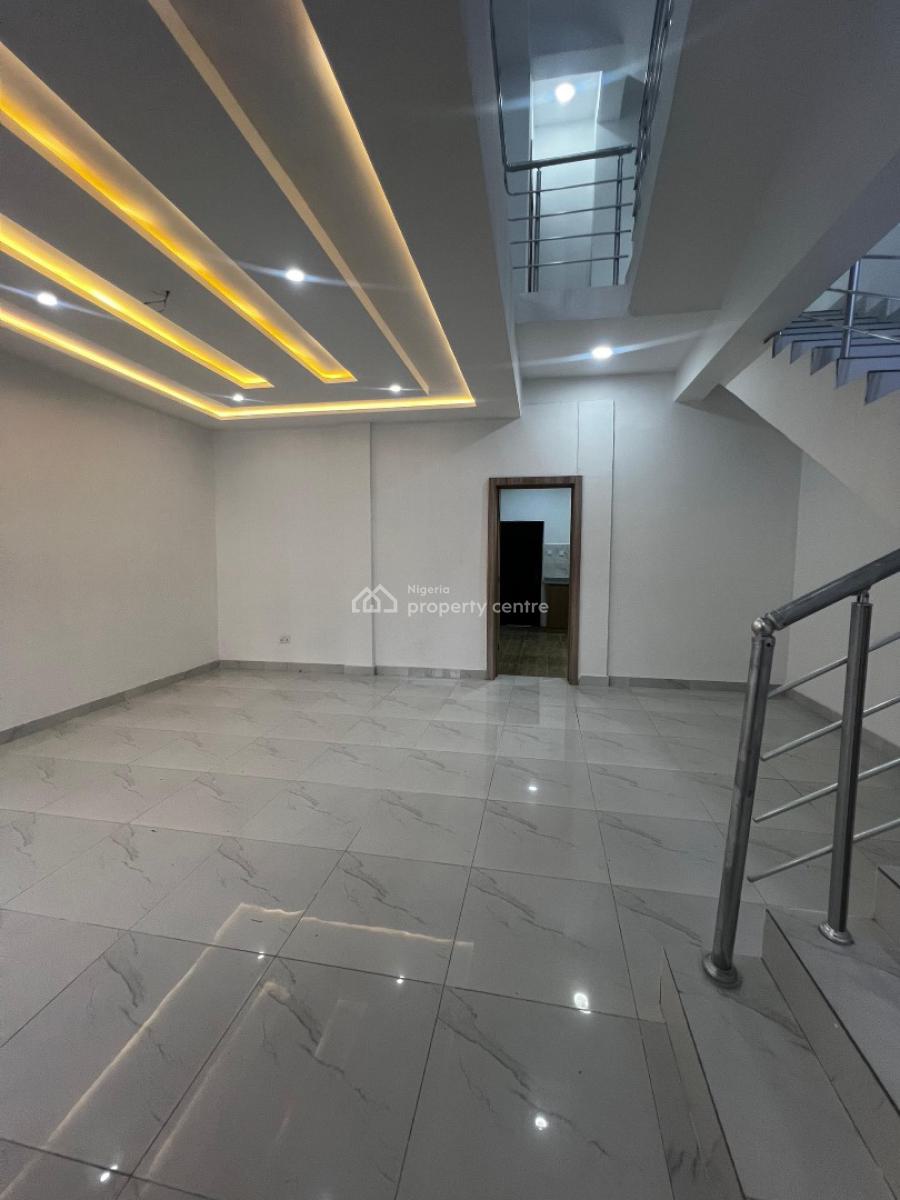 Luxury 4bedroom Apartment, New Road, Lekki, Lagos, Flat / Apartment for Rent